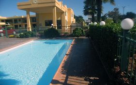 Deco City Motor Lodge